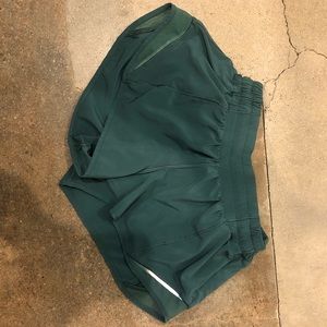 Lululemon 2.5” Shorts